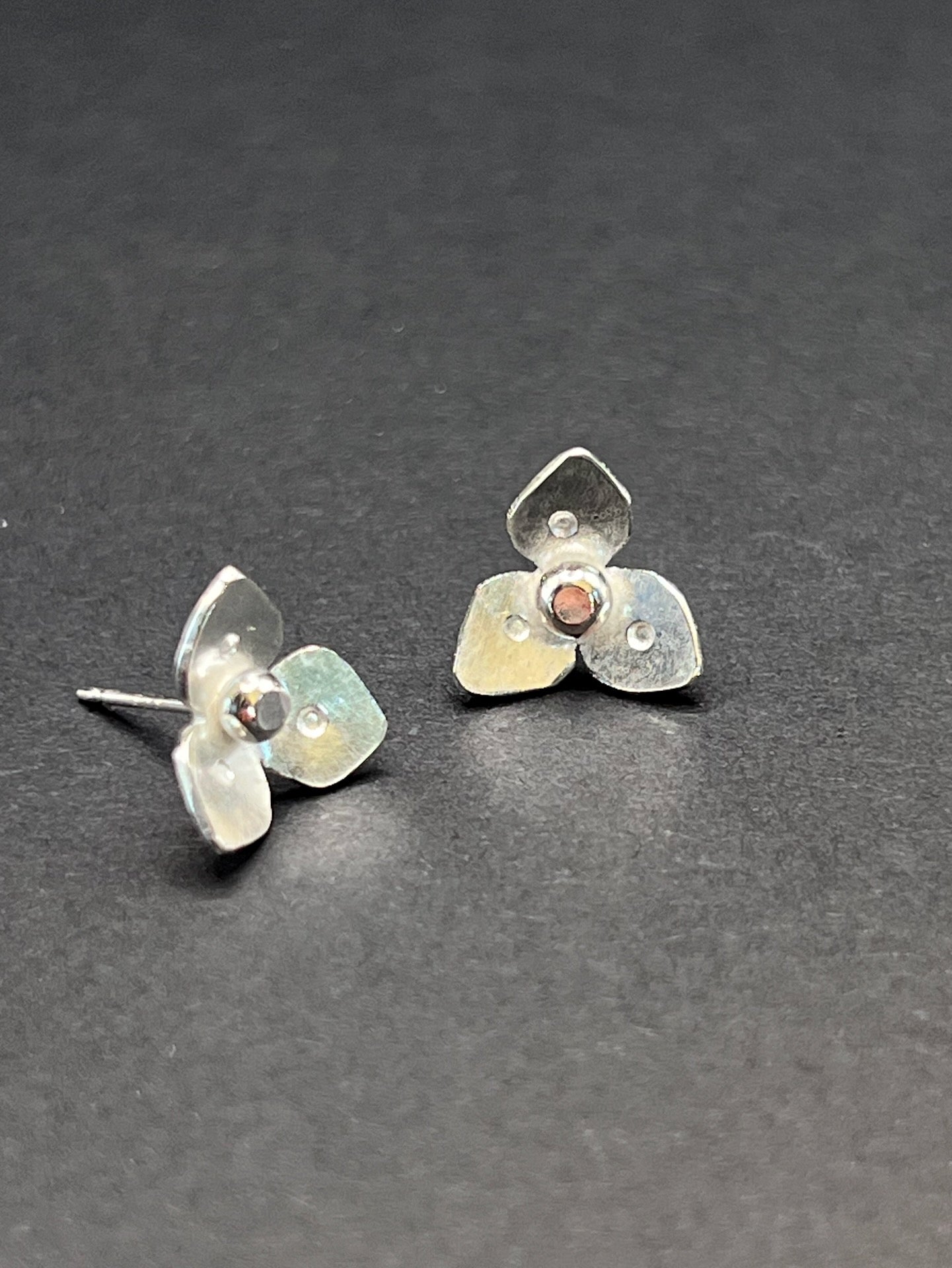 3-petal flower post earrings