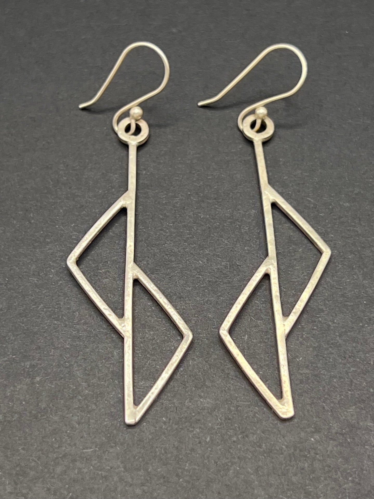 Offset triangles earrings