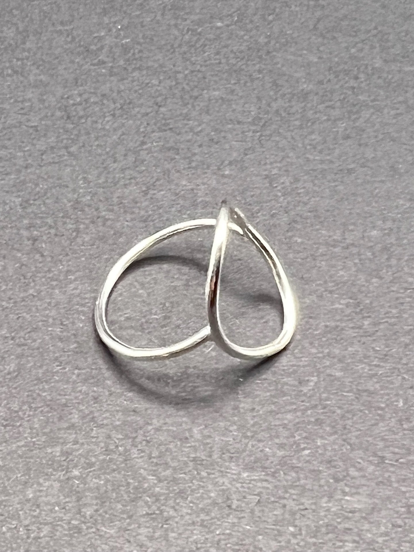 Open circle ring