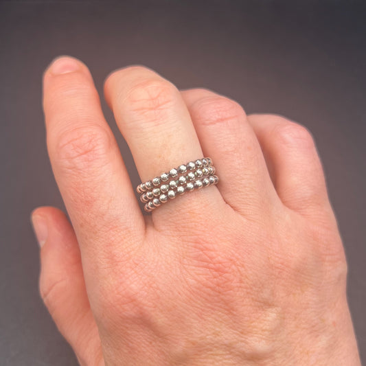 Bead wire ring