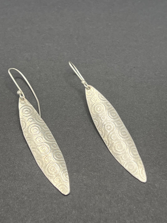 Long surfboard drop earrings (spiral pattern)