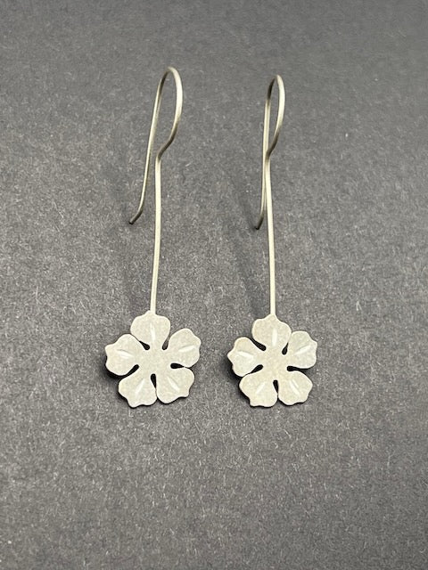 5-petal drop earrings