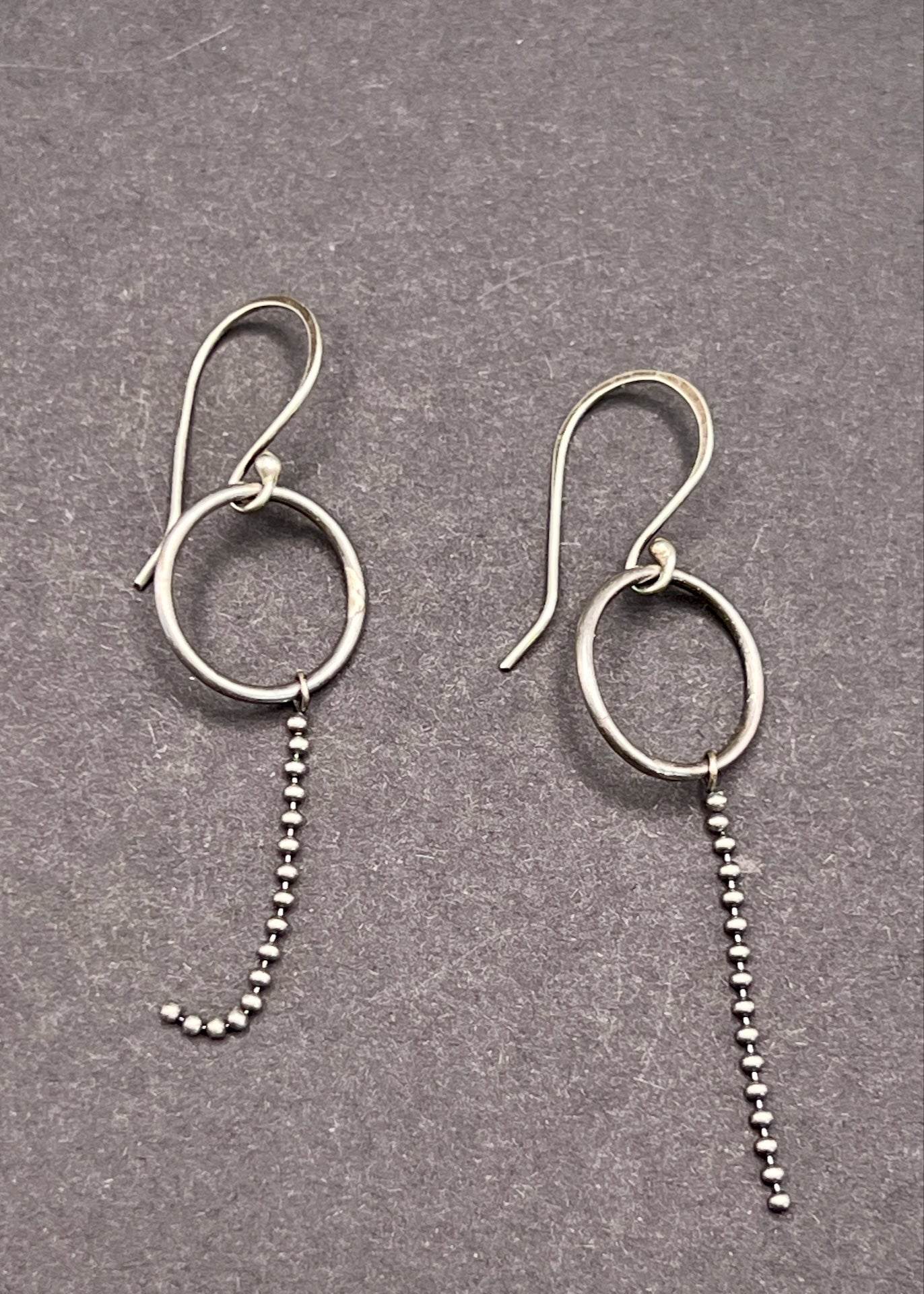 Bead chain circle drop earrings